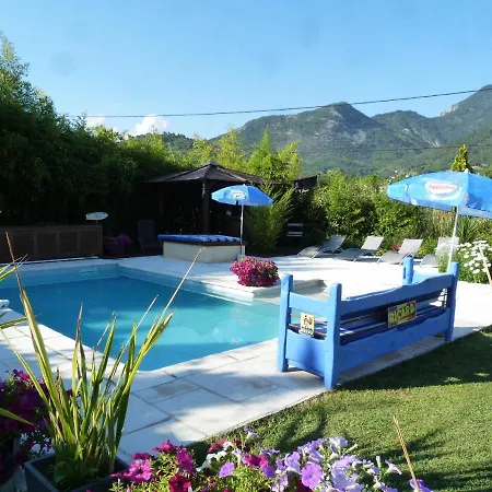 Les Bambous Bed & Breakfast Levens